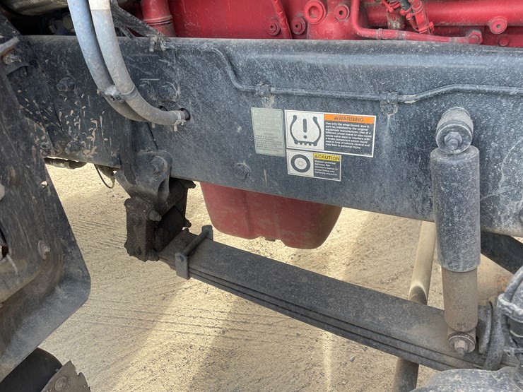 #3822-•-2019-peterbilt-heavy-rotator-truck-(has-mn-title-in-delay,-may-take-6-8-weeks)-image-82