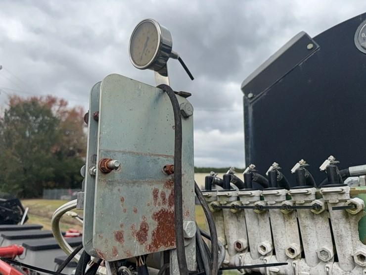 case-ih-1230-image-74