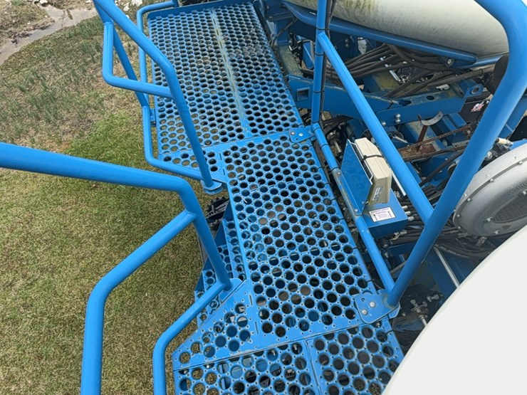 kinze-3660-image-102