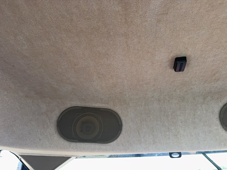 2017-case-ih-magnum-250-image-127