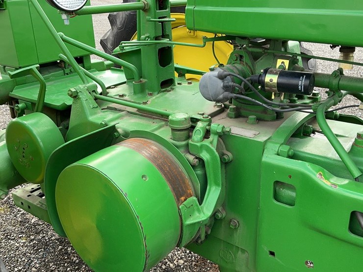 1940-john-deere-model-a-image-27