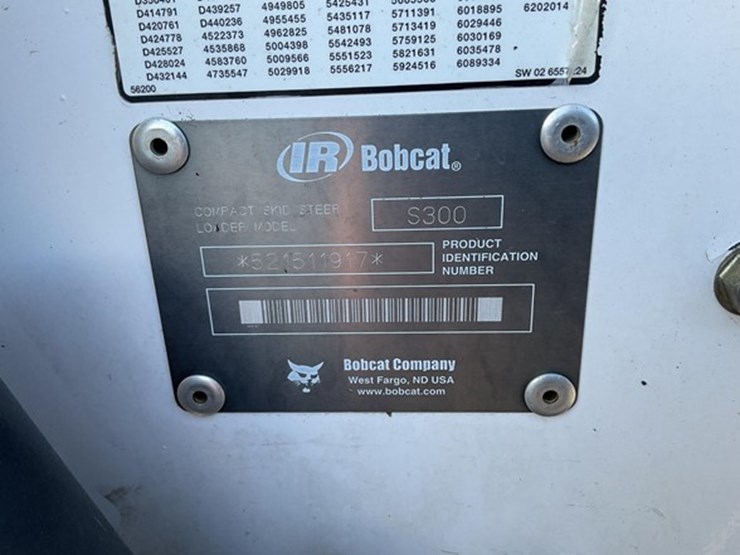 2003-bobcat-s300-image-23