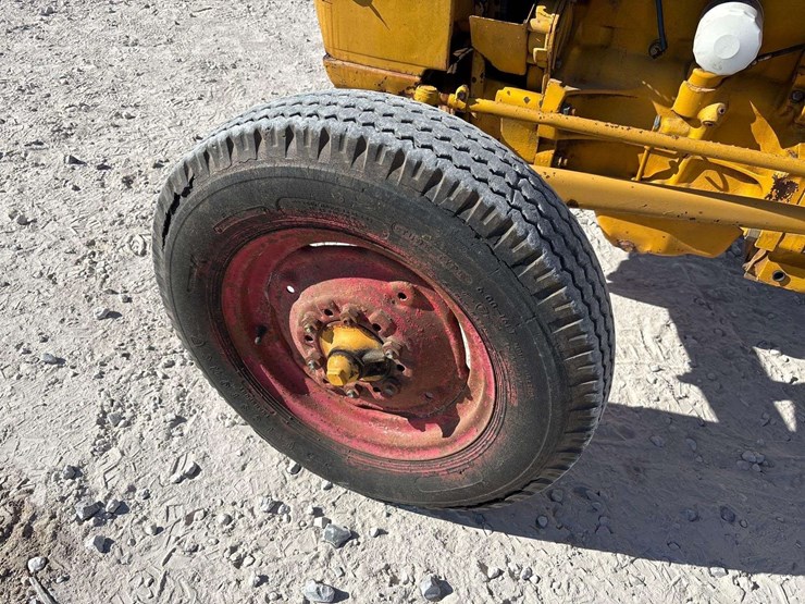 ford-tractor-image-21