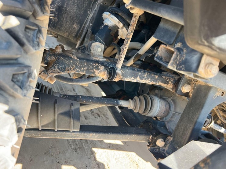 2019-kubota-rtvx1140-image-13