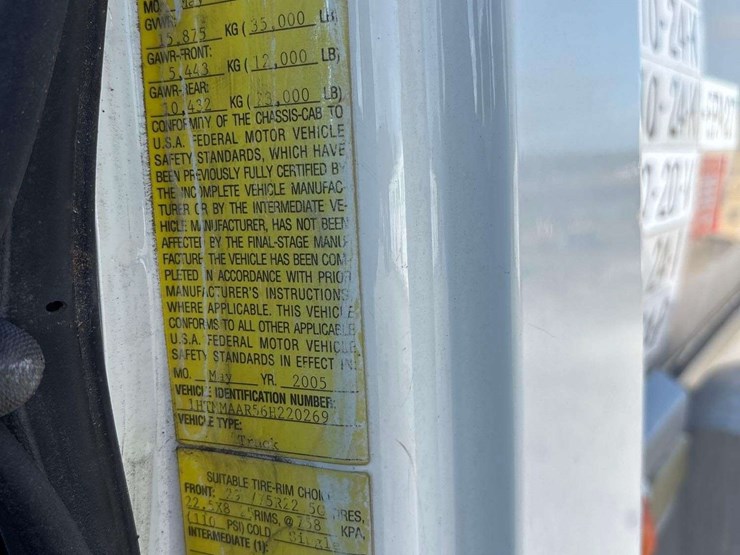 2006-international-durastar-4300-image-6