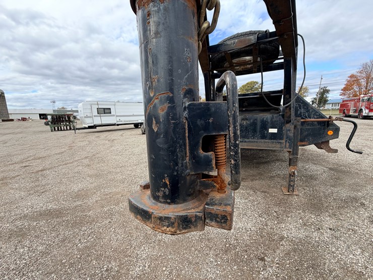 #2152-•-iron-bull-gooseneck-flatbed-trailer-image-7