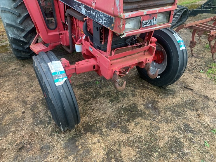 case-ih-585-image-16
