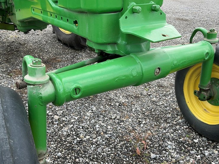1940-john-deere-model-a-image-33