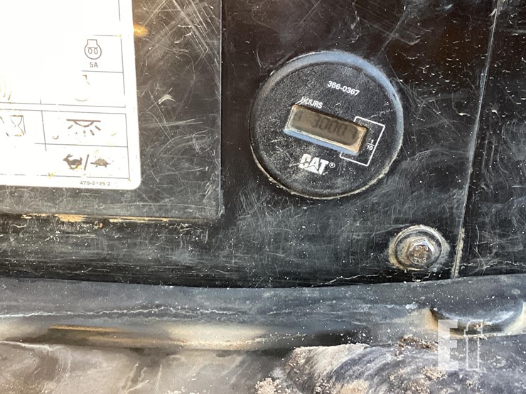 2017-caterpillar-307e2-image-22