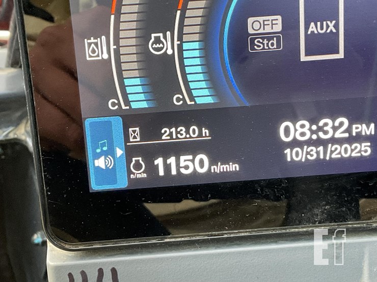 2023-kubota-svl75-3-image-20