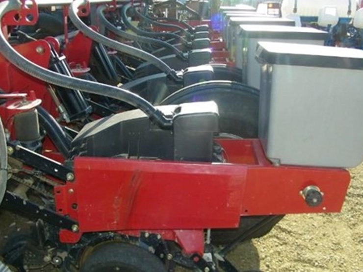 2011-case-ih-1250-image-9