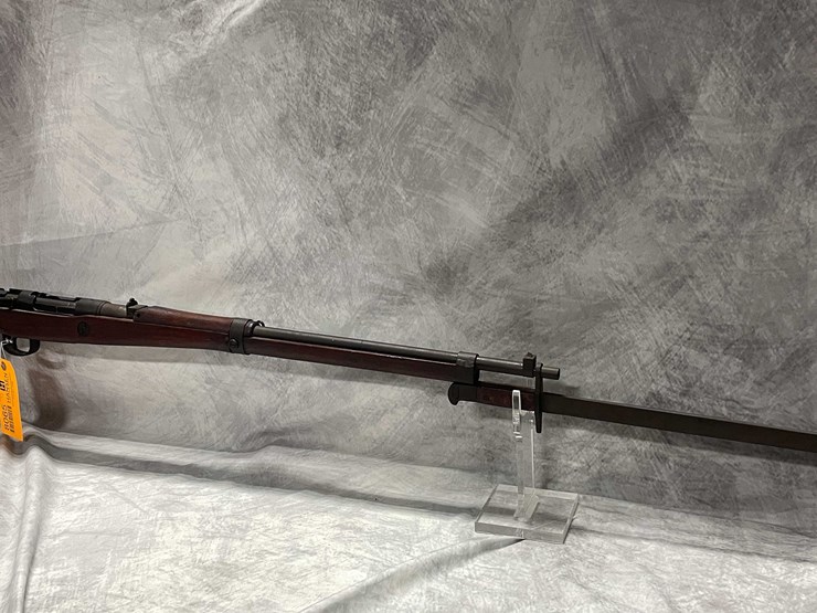 #8065-•-bolt-action-rifle,-sn:-77764,-(neenah,-wi)-image-1