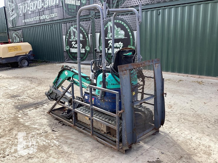 2013-ihi-9nx2-image-2