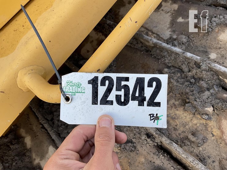 2012-deere-850k-image-24