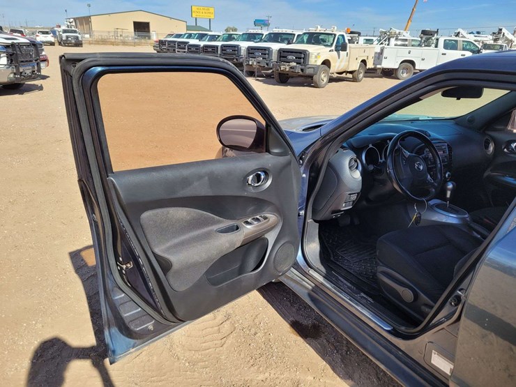 2012-nissan-juke-image-8