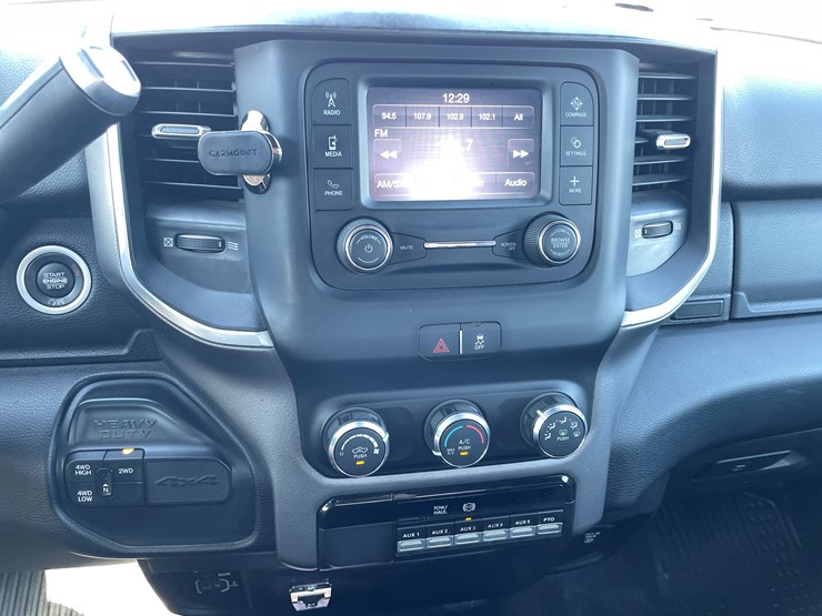 #3806-•-2021-dodge-ram-rollback-truck-(has-mn-title-in-delay,-may-take-6-8-weeks)-image-31