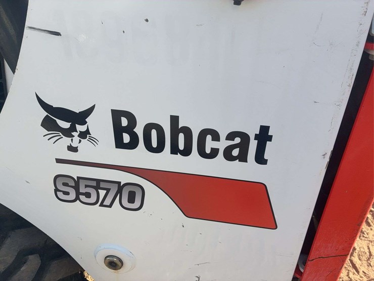2019-bobcat-s570-image-5