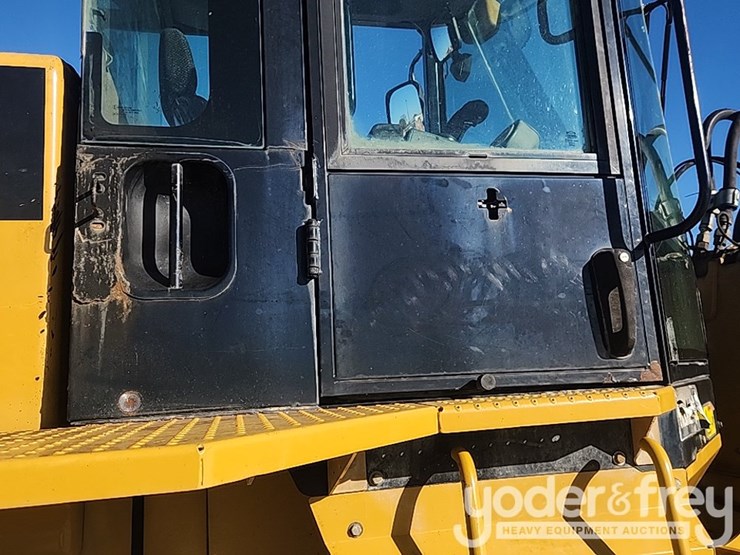 2009-caterpillar-930h-image-34