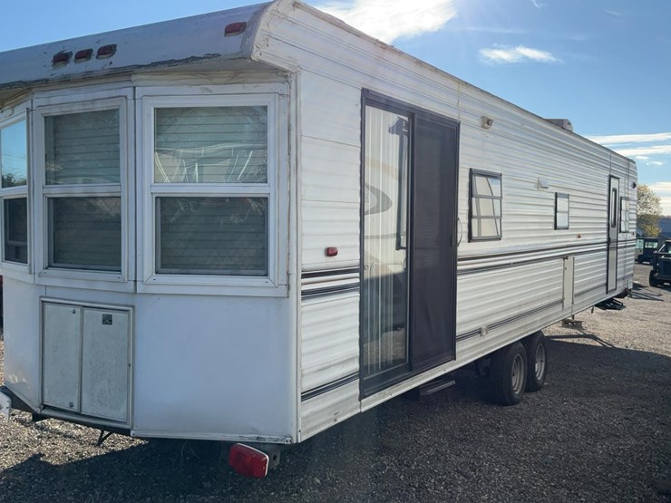 #2251-•-1997-hy-line-travel-trailer-image-4