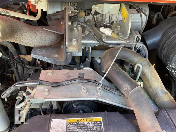 2015-kubota-svl90-2-image-13