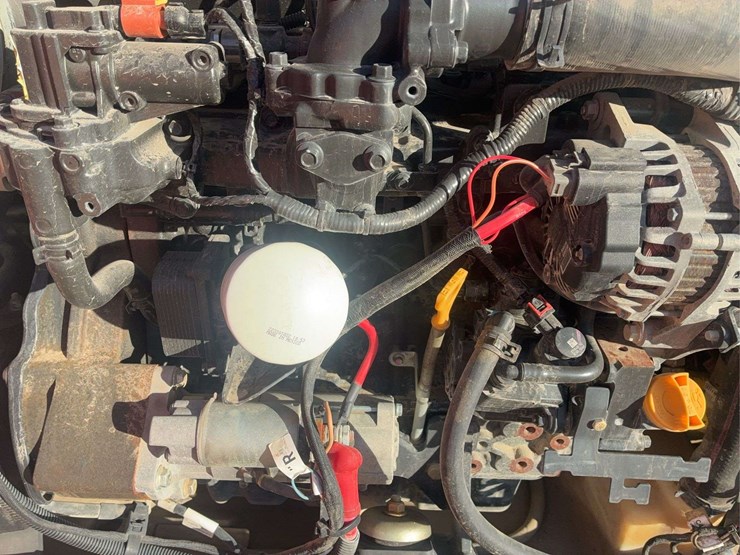 2021-bobcat-s590-image-22