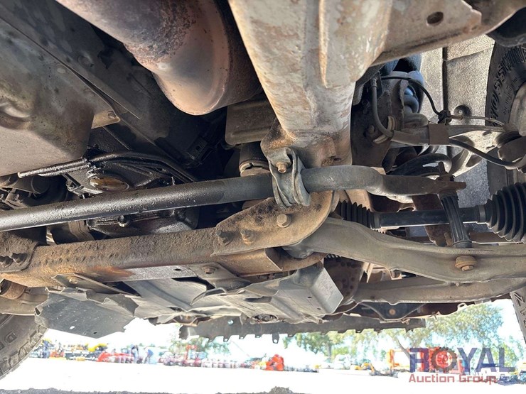 2015-chevrolet-silverado-1500-image-27