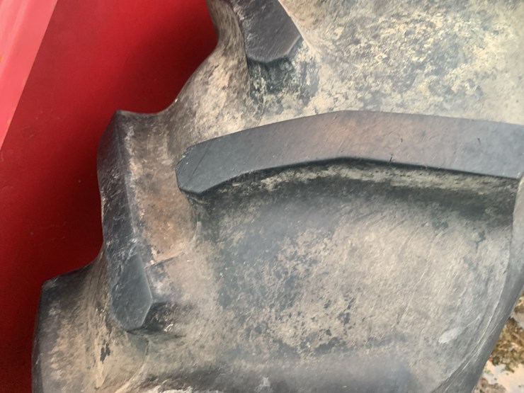 case-ih-585-image-18