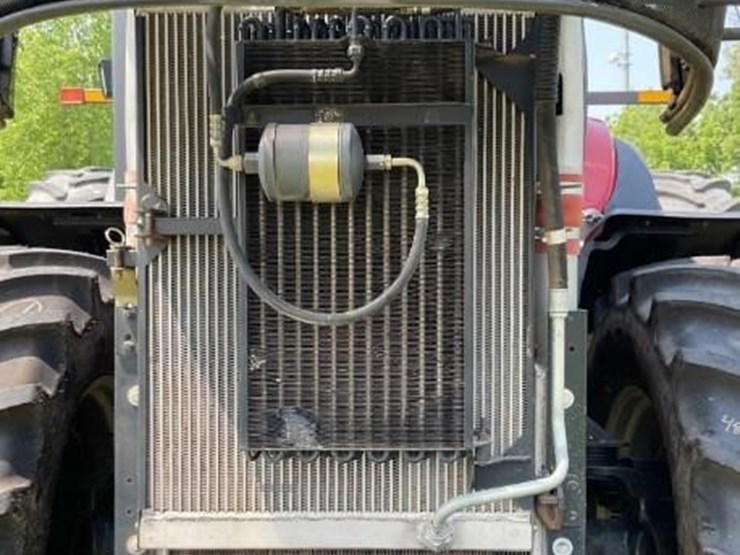 2010-case-ih-magnum-305-image-11