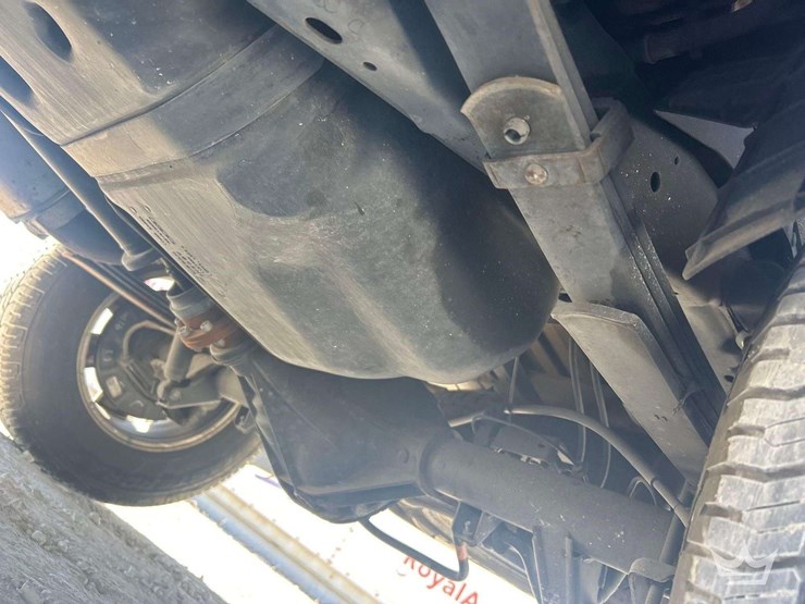 2019-nissan-titan-image-19