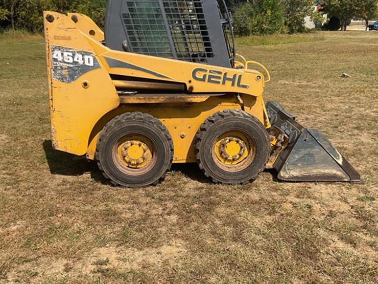 2005-gehl-4640-image-6