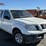 2016-nissan-frontier-image-2