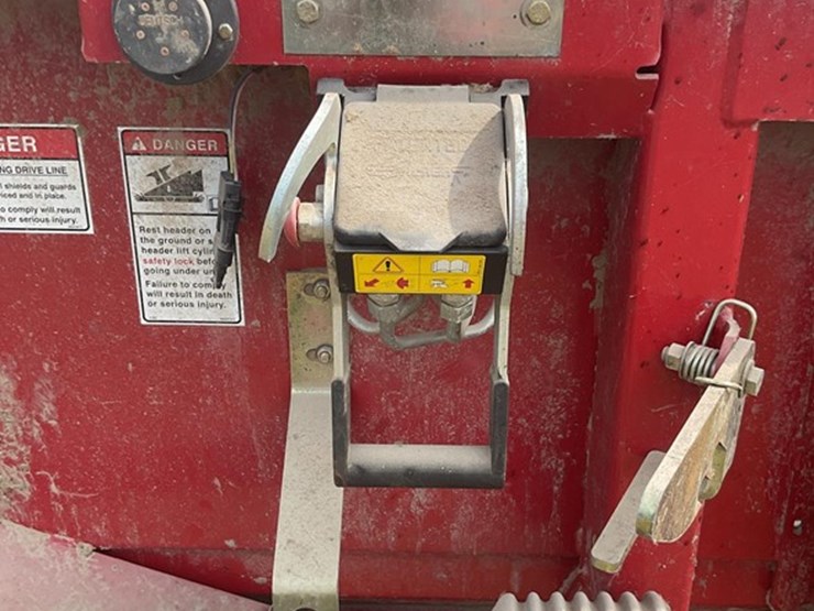 2009-case-ih-2020-image-17