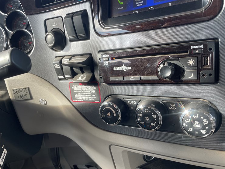 #3822-•-2019-peterbilt-heavy-rotator-truck-(has-mn-title-in-delay,-may-take-6-8-weeks)-image-57