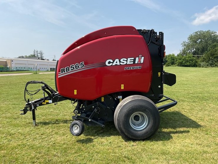 2022-case-ih-rb565-image-8