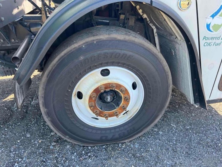 2013-mack-leu633-image-24