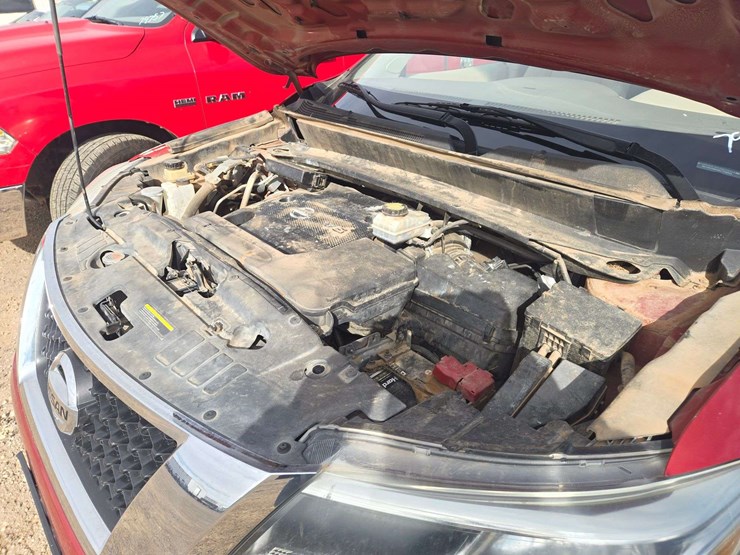 2014-nissan-pathfinder-sl-image-21