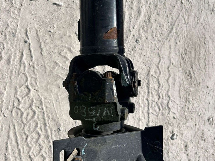 2018-freightliner-m2-106-image-35