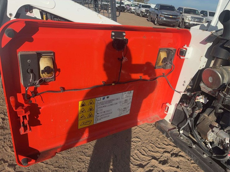 2021-bobcat-s590-image-20