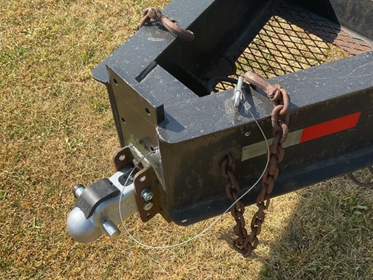 #70-•-2005-imperial-trailer-image-9