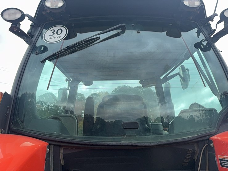 kubota-m7-172-premium-image-98