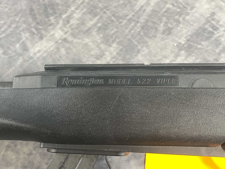 #8093-•-remington-522-viper-,-22-lr-semi-auto-rifle,-sn:-3206355,-(neenah,-wi)-image-11