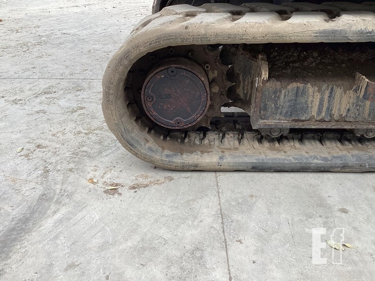 2018-kubota-kx080-4-image-14