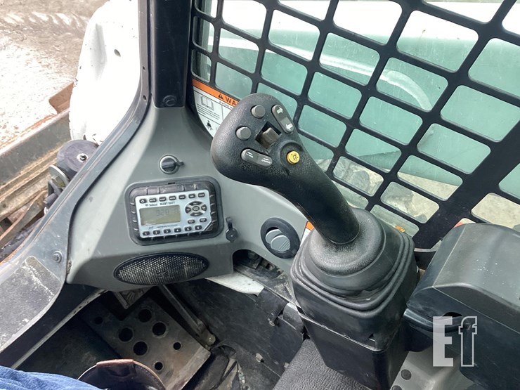 2016-bobcat-s770-image-15