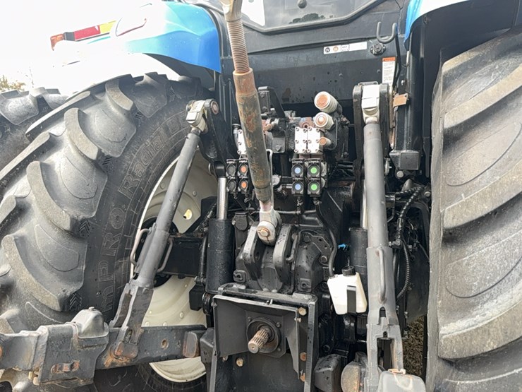 new-holland-t7.260-image-43