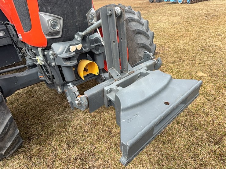 kubota-m7-172-premium-image-10