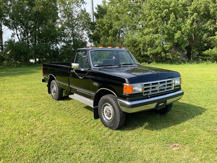 1988-ford-f250-xlt-lariat-image-3