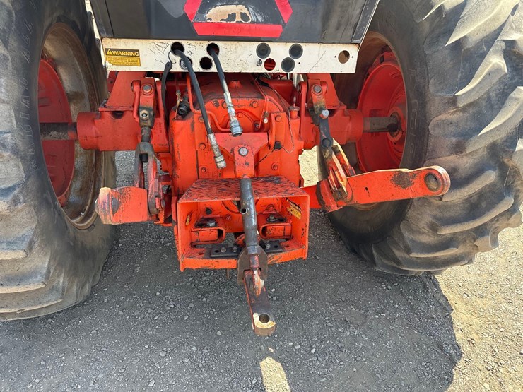 1979-case-2390-tractor-image-5