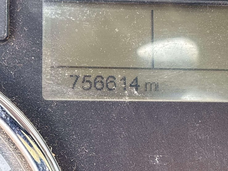 2017-freightliner-cascadia-125-image-8