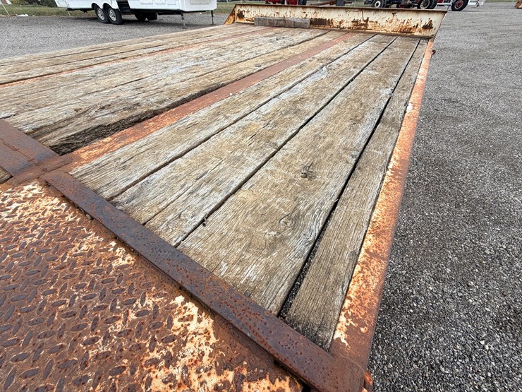 #2201-•-1989-international-equipment-trailer-image-21