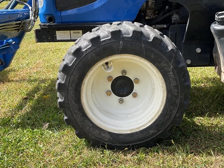 2015-new-holland-boomer-33-image-9